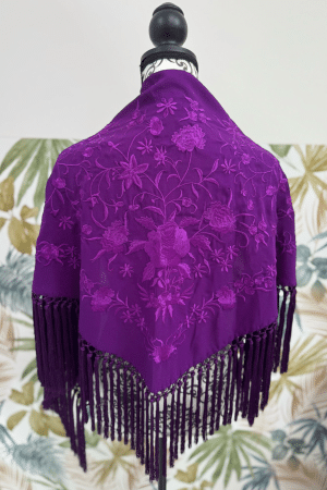Mantoncillo clavelina - morado al tono