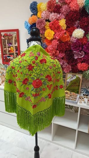 Mantoncillo clavelinas lima